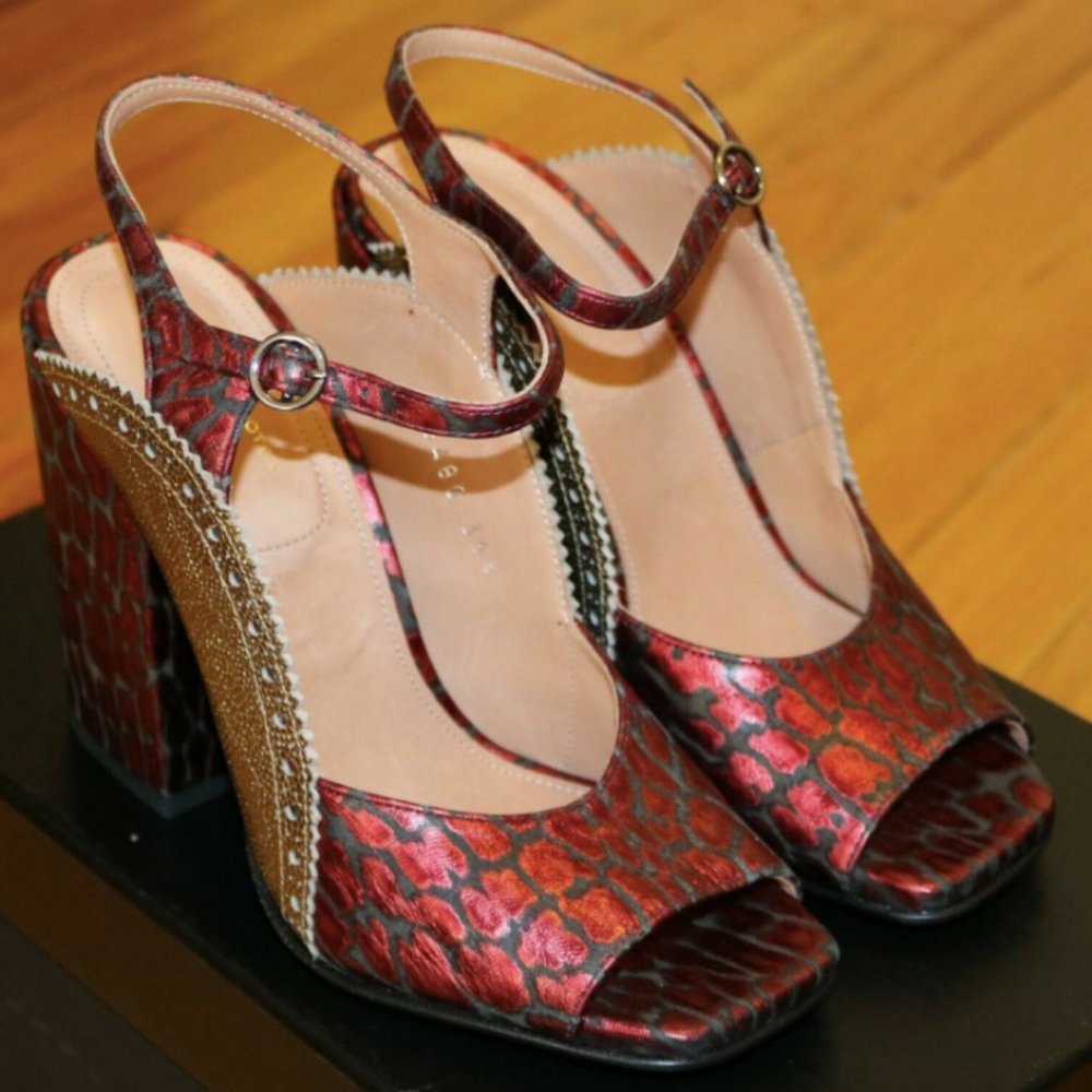 Vintage Dries - Flash Sale!